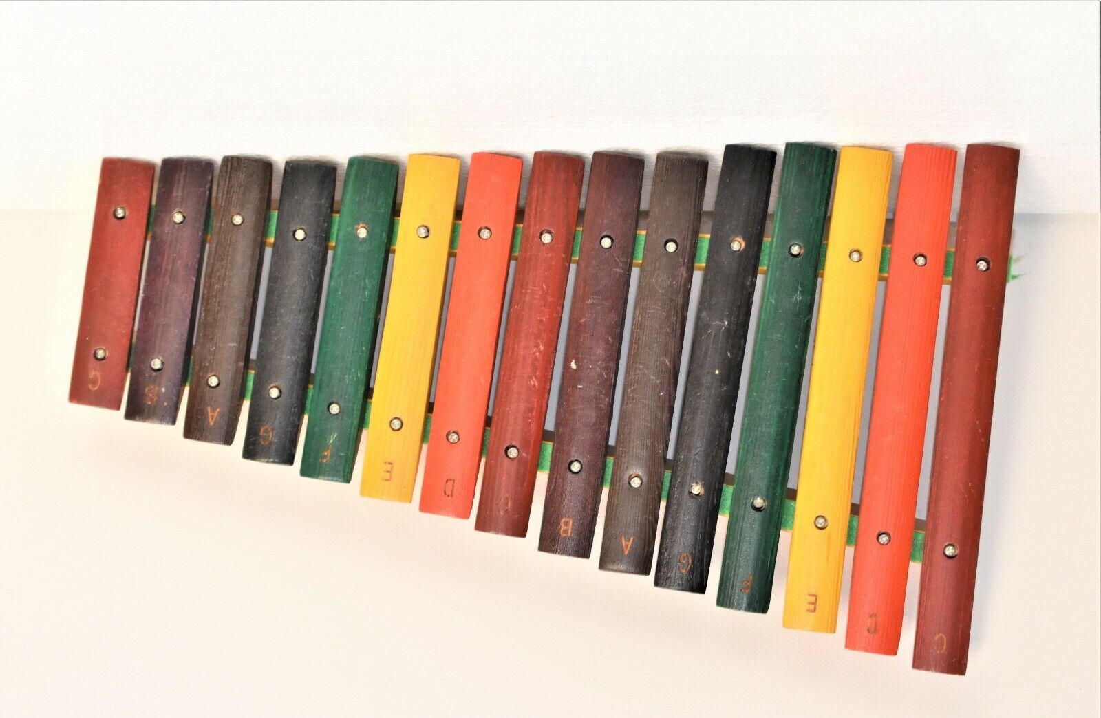 Vintage 15 Note Key Wood Xylophone -- Dsp